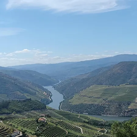 Casa Fonte Do Meio * Folgosa (Viseu)