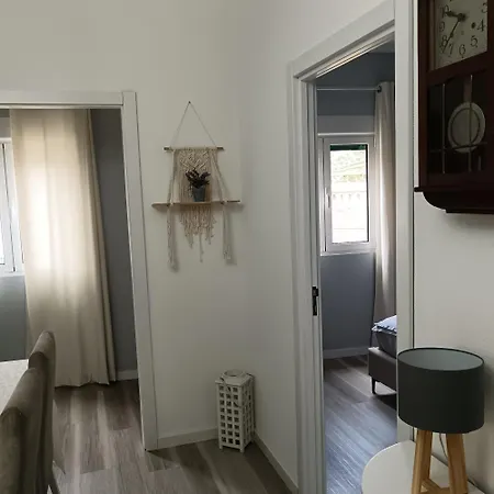 Casa Fonte Do Meio Holiday home *