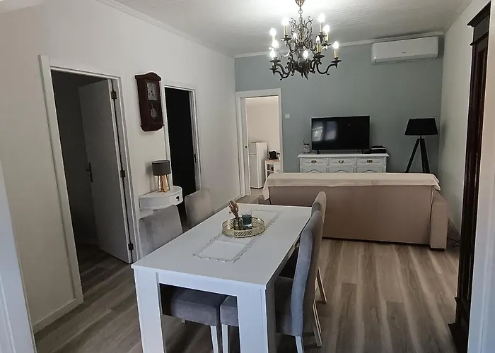 Semesterbostad Casa Fonte Do Meio *